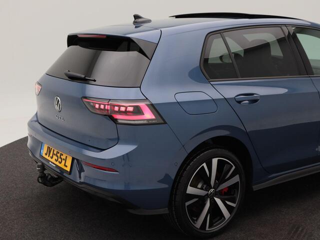 Volkswagen GOLF 1.5 TSi 272 Pk Automaat eHybrid GTE | Panoramadak | Matrix LED | Head-Up Display | Stoel- & Stuurverwarming | Stoel koeling | Camera | Draadloos Laden | Trekhaak | 23.682 Km!