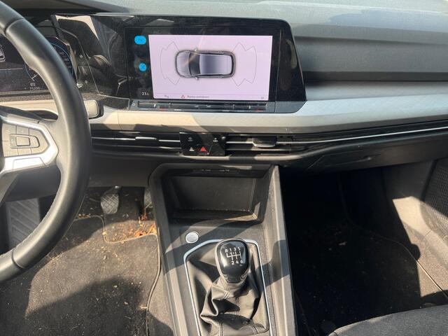 Volkswagen GOLF 1.0 TSI Life Dealer Onderhouden, Sfeerverlichting, Ada Cruise, Carplay, Android Auto