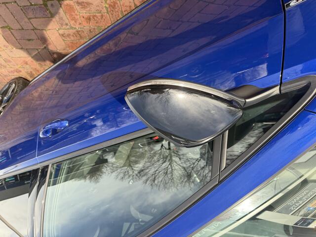 Volkswagen GOLF 2.0 TSI 4Motion R Bj 2019 km 93.000 Nap 2e eigen Automaat,19Inch,Schuifdak,Clima,Navi Bom vol !!