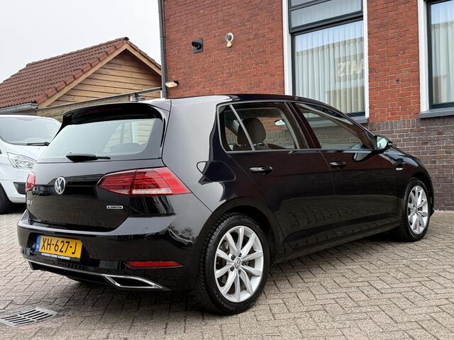 Volkswagen GOLF 1.5 TSI Highline | VIRTUAL COCKPIT | TOPSTAAT | CARPLAY | PDC | NAVI |