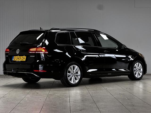 Volkswagen GOLF Variant 1.5 TSI Comfortline/ Trekhaak/ 16'' LMV/ Adaptive Cruise/ Apple + Android/ PDC V+A/ DAB+/ Navi/ Clima/ Bluetooth/ Multi. LEDER. Stuur/ Mistl./ Extra getint glas/ Dakrails.