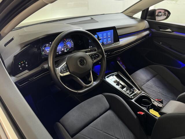 Volkswagen GOLF 1.4 eHybrid 204PK DSG STYLE NAVI/CARPLAY/CAMERA