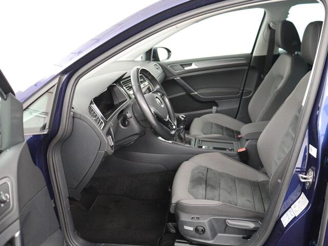 Volkswagen GOLF Variant 1.5 TSI Comfortline Business | Adaptive Cruise | Massage | Camera | Carplay | Stoelverwarming | Virtual Cockpit