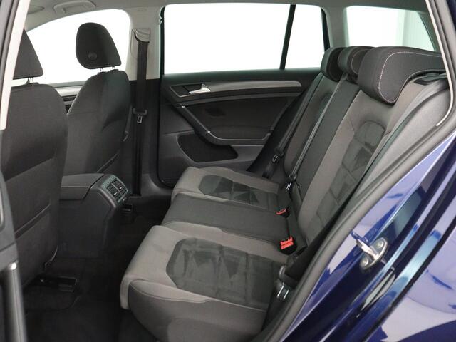 Volkswagen GOLF Variant 1.5 TSI Comfortline Business | Adaptive Cruise | Massage | Camera | Carplay | Stoelverwarming | Virtual Cockpit