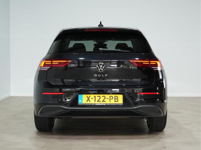 Volkswagen GOLF 1.0 TSI 110pk Life Business Navigatie Stoelverwarming Pdc Acc 253