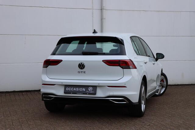 Volkswagen GOLF 1.4 eHybrid GTE 245pk DSG6 Adaptive | Carplay | Stuur en- Stoelverwarming