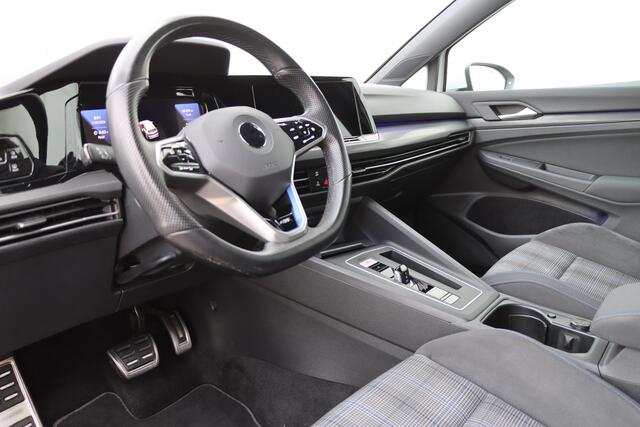 Volkswagen GOLF 1.4 eHybrid GTE 245pk DSG6 Adaptive | Carplay | Stuur en- Stoelverwarming