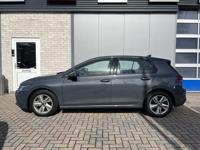 Volkswagen GOLF 1.0 TSI Life / PARK. SENSOREN/ NAVI/ 16" LMV/ APP-CONNECT/ AIRCO