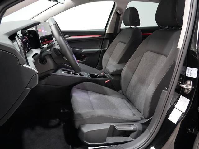 Volkswagen GOLF 1.5 eHybrid 204pk Life Edition Navi via app Camera Acc Led Demo Jesse