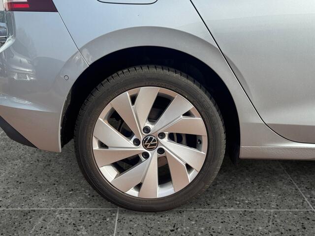 Volkswagen GOLF 1.5 204pk eHybrid Life Edition Achteruitrijcamera | Stoelverwarming | Adaptive cruise control