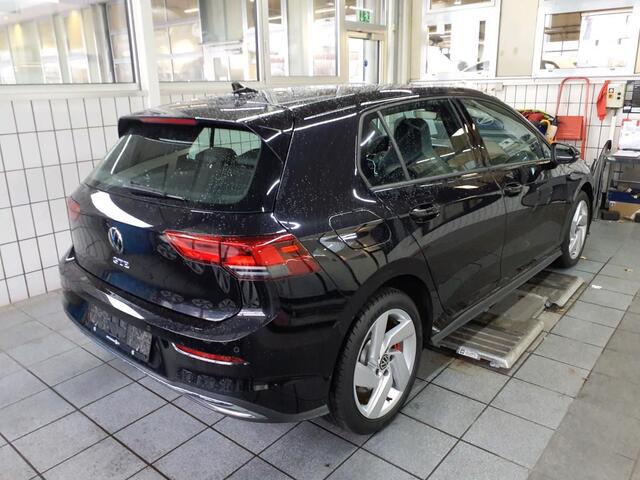 Volkswagen GOLF GTE 1.4 eHybrid PHEV 245PK | Vol Leer | Stoel Ventilatie | Memory | Stoel&Stuurverwarming | Adaptive Cruise |