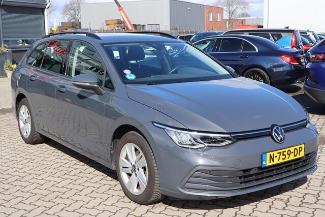 Volkswagen GOLF Variant 1.0 eTSI Life N.A.P. Navigatie, Automaat, Camera, Apple Carplay, Elektrische ramen