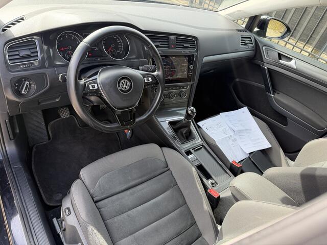 Volkswagen GOLF Variant 1.0 TSI Comfortline Business Carplay/Massage/ACC/Stoelverw