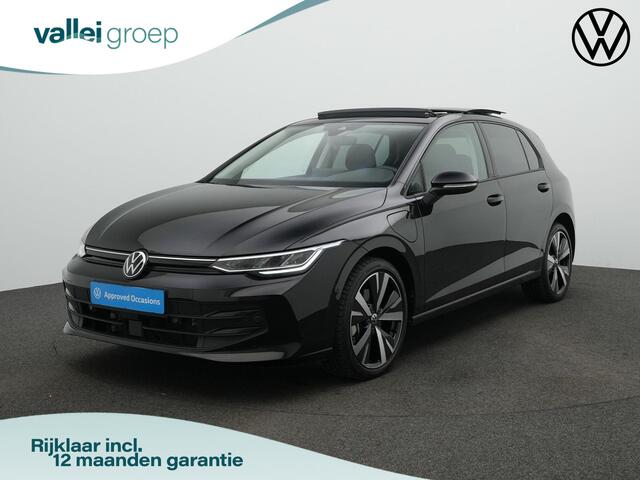 Volkswagen GOLF 1.5 eHybrid 204 pk Life Edition | Panoramadak | Stuur-/stoelverwarming | Achteruitrijcamera