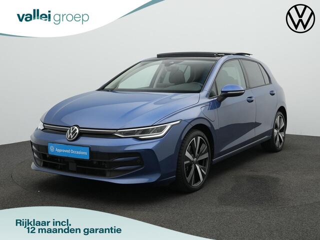 Volkswagen GOLF 1.5 eHybrid 204 pk Life Edition | Panoramadak | Stuur-/stoelverwarming | Achteruitrijcamera | Adaptive Cruise | Keyless Entry