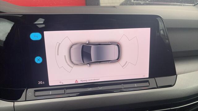 Volkswagen GOLF 1.0 TSI Life FULL LED / SFEER VERLICHTING / CARPLAY / NAVI / CLIMA / PDC / BLUETOOTH / ACC / NL-AUTO