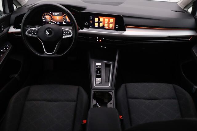 Volkswagen GOLF 1.0eTSI DSG Life Business FULL LED | APP CONNECT | ACC | BLINDSPOT | PDC V+A | LMV