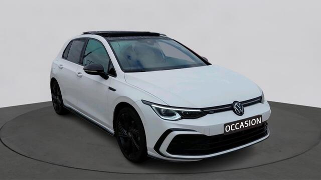Volkswagen GOLF 1.5 eTSI R-Line Business | Black Style | Panoramadak | 18" |