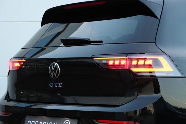 Volkswagen GOLF 1.5 eHybrid GTE 272pk DSG6 | Stoel+Stuurverwarming | Carplay | Camera | IQ. Light