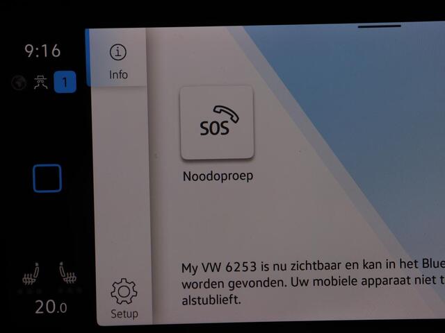 Volkswagen GOLF 1.0 eTSI Life Business | Stoelverwarming | Massage | Carplay | Adaptive cruise | Sfeerverlichting | Navigatie | Park Assist | Getint glas | Full LED