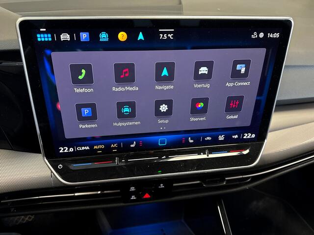 Volkswagen GOLF 1.5 150pk eTSI Life Edition Navigatie 'Discover' | ergoActive bestuurdersstoel | Dodehoeksensoren