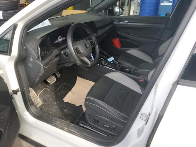 Volkswagen GOLF GTE 245PK | Full Options | Panodak | Leer | Head-up | IQ Light | Keyless | Camera | DCC | Black Style | Memory | | Stoel Ventilatie | 18"Inch |