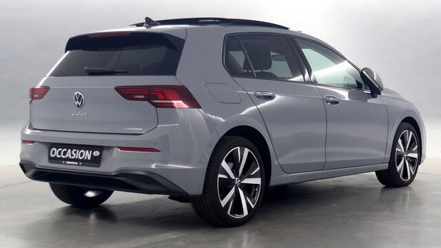 Volkswagen GOLF 1.5 eHybrid 204pk Life Edition DSG / Navigatie via App Connect / Stoel + Stuurverwarming / Panoramadak / Camera