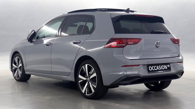 Volkswagen GOLF 1.5 eHybrid 204pk Life Edition DSG / Navigatie via App Connect / Stoel + Stuurverwarming / Panoramadak / Camera