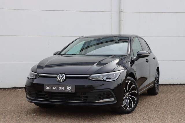 Volkswagen GOLF 1.4 eHybrid Style 204pk DSG6 | IQ.Light | Stoel- en Stuurverwarming | Carplay