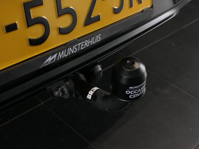 Volkswagen GOLF 1.5 TSI Style - Stoel+ stuurverwarming - Trekhaak - Navi - Apple carplay/ Android auto