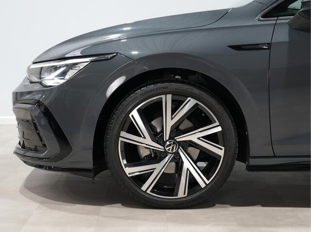 Volkswagen GOLF Variant 1.5 eTSI 130pk DSG R-Line | Navigatie | Kuipstoelen | 18" | App-Connect | ACC 226