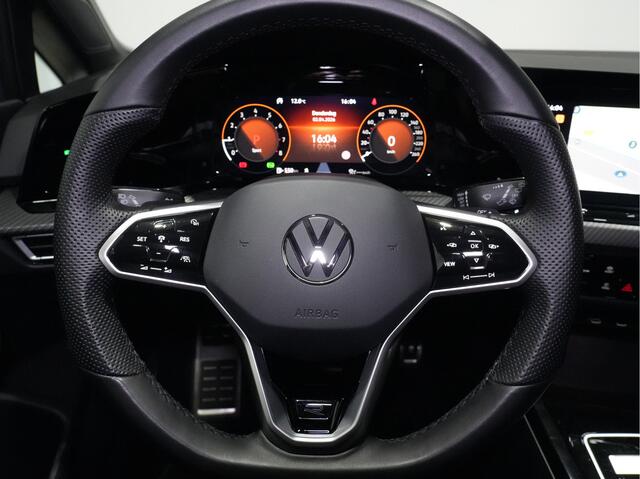 Volkswagen GOLF Variant 1.5 eTSI 130pk DSG R-Line | Navigatie | Kuipstoelen | 18" | App-Connect | ACC 226