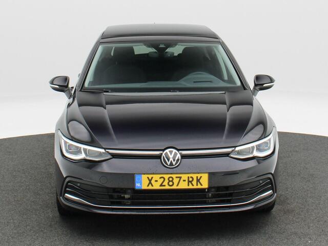 Volkswagen GOLF 1.4 eHybrid 204 Pk Automaat Style | Camera | Adaptive Cruise | Panorama dak | CarPlay | Climatronic | 17 Inch | 55.657 Km !!