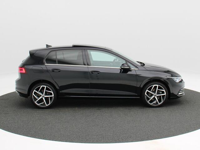 Volkswagen GOLF 1.4 eHybrid 204 Pk Automaat Style | Camera | Adaptive Cruise | Panorama dak | CarPlay | Climatronic | 17 Inch | 55.657 Km !!