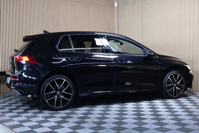 Volkswagen GOLF R line 1.0 eTsi 23.000 km Full options Navi Carplay '24
