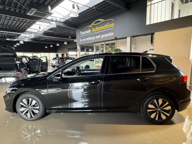 Volkswagen GOLF 1.5 eHybrid Life Edition
