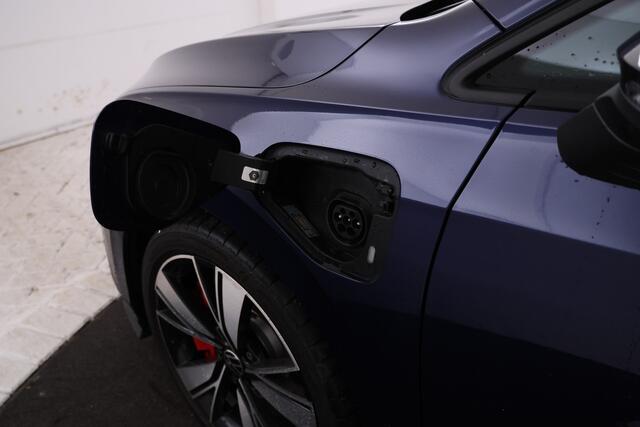 Volkswagen GOLF 1.4 eHybrid GTE Panorama, Mistlamen, 18 inch, Fabrieksgarantie