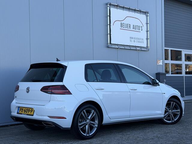 Volkswagen GOLF 1.0 TSI Highline R-line/Apple Carplay/17inch.
