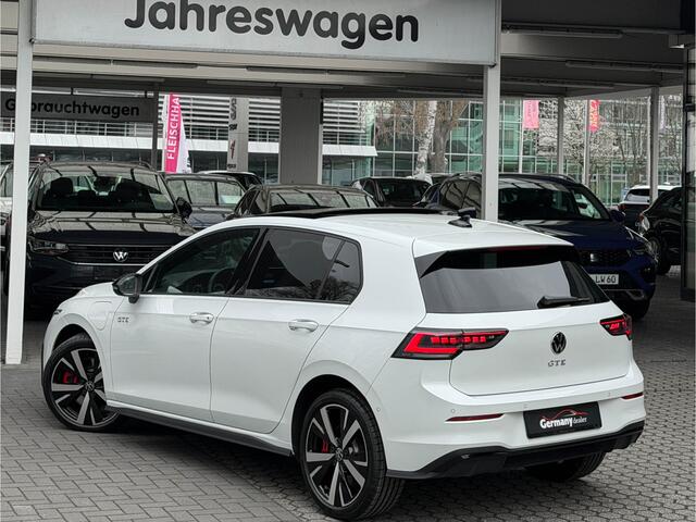 Volkswagen GOLF 1.5 eHybrid GTE 272PK Leder Pano Head-Up IQ-Light ACC 18-Inch VOL!