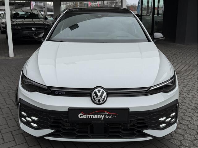 Volkswagen GOLF 1.5 eHybrid GTE 272PK Leder Pano Head-Up IQ-Light ACC 18-Inch VOL!