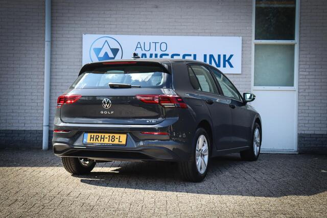 Volkswagen GOLF 1.0 eTSI Life Business