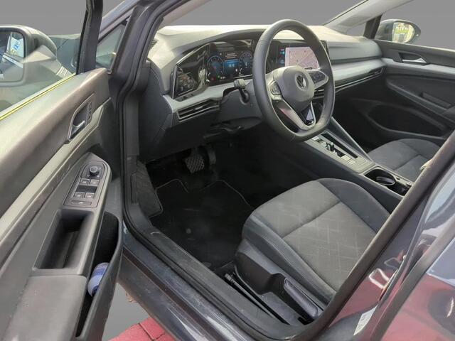 Volkswagen GOLF Variant 1.0 eTSI 110pk DSG Life Comfort