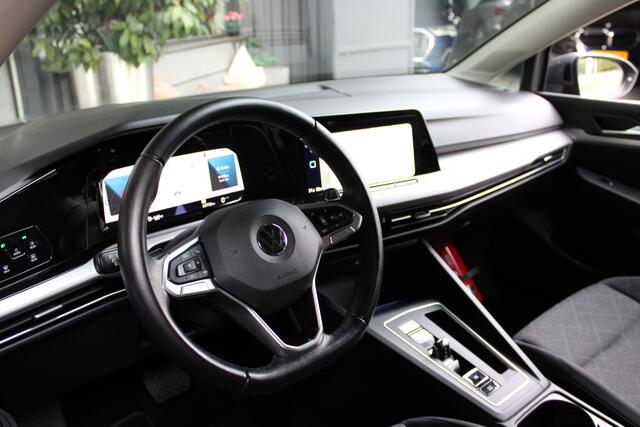 Volkswagen GOLF Variant eTSI 110PK DSG LIFE NAVI/PDC/CARPLAY