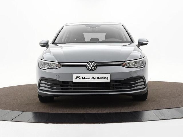 Volkswagen GOLF 1.0 eTSI 110pk DSG Life automaat · Camera · Apple/Android Car Play · Navigatie · P-Sensoren · Sfeerverlichting · 16'' Inch · Garantie t/m 06-02-2028 of 100.000km