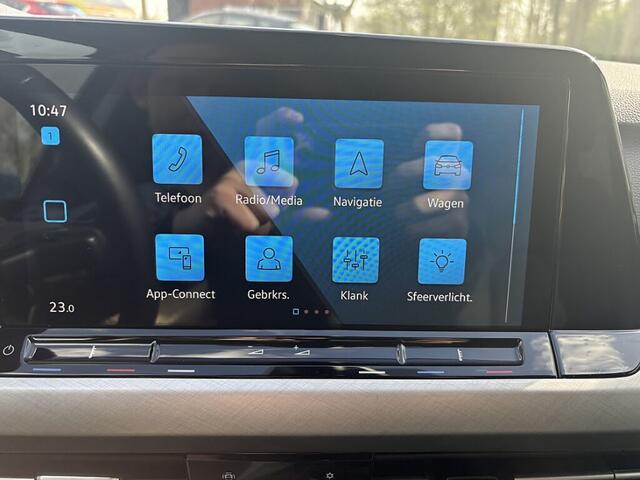 Volkswagen GOLF Variant 1.0 eTSI Life autom ecc,navi,chroom,dglass