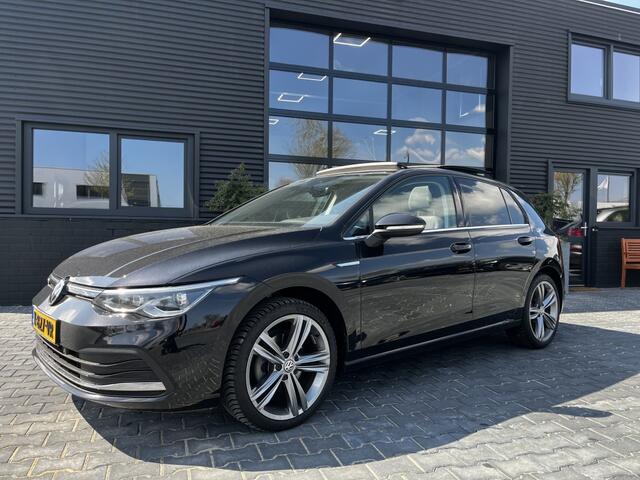 Volkswagen GOLF 1.5 eTSI Style PANO! LED! STOELMASSAGE!