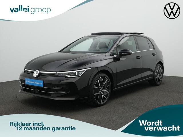 Volkswagen GOLF 1.5 eTSI 150 pk DSG 50 Edition | Panoramadak | Trekhaak | Geheugen-/massagestoel | Head-up display | IQ Light | Achteruitrijcamera