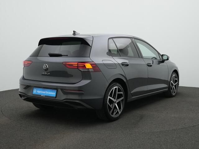 Volkswagen GOLF 1.5 TSI 130 pk Life | Geheugen-/massagestoel | Adaptive Cruise | Navigatie | Side Assist | Carplay | Keyless Entry