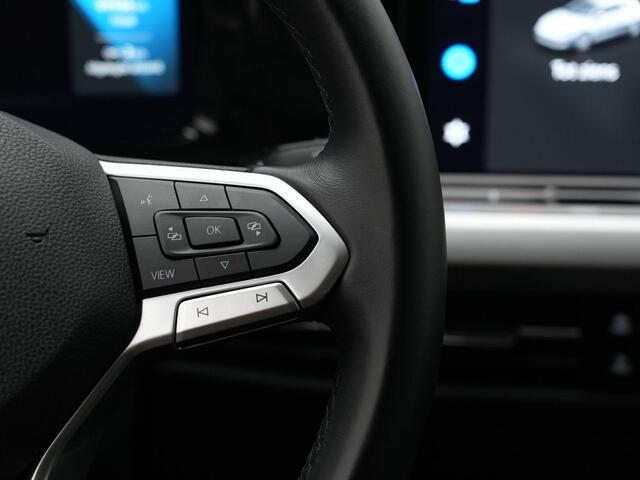 Volkswagen GOLF 1.5 TSI 130 pk Life | Geheugen-/massagestoel | Adaptive Cruise | Navigatie | Side Assist | Carplay | Keyless Entry