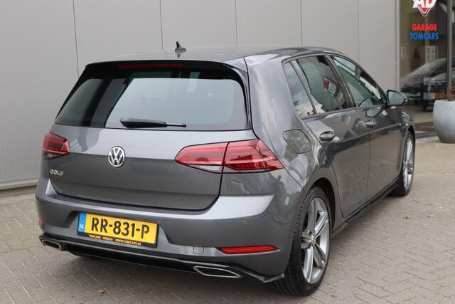 Volkswagen GOLF 1.5 TSI 150PK Highline Business R Navigatie/Camera/Stoelverwarming/Adaptive-cruisecontrol